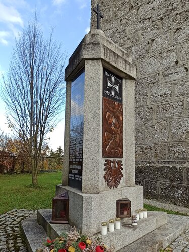 Kriegerdenkmal - Wolfern