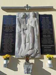 Kriegerdekmal Maria Laah