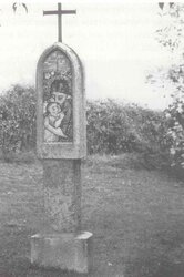 Marterl im Garten Kaiser