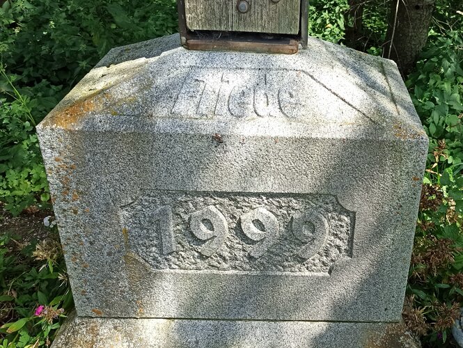 Friedenskreuz bei der Waldkapelle Oberaigen