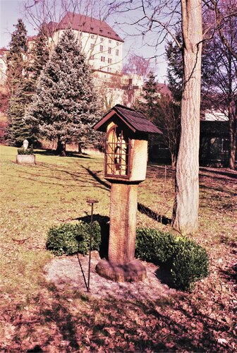 Pfarrermarterl im Schlosspark