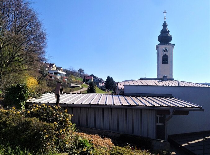 Kreuz im Pfarrergarten