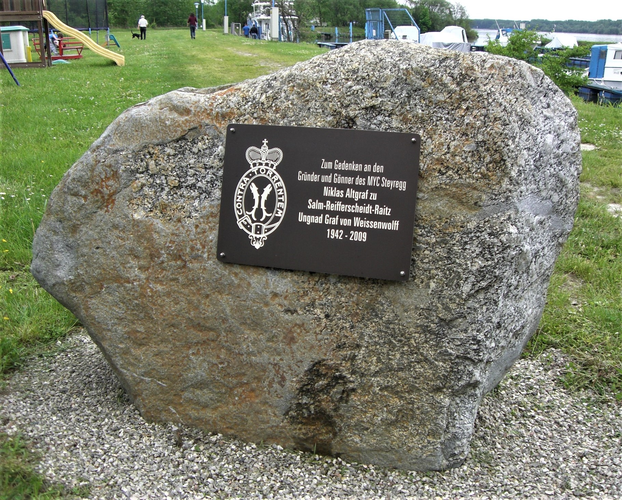 Gedenkstein Altgraf Ing. Niklas Salm - R. - Yachthafen