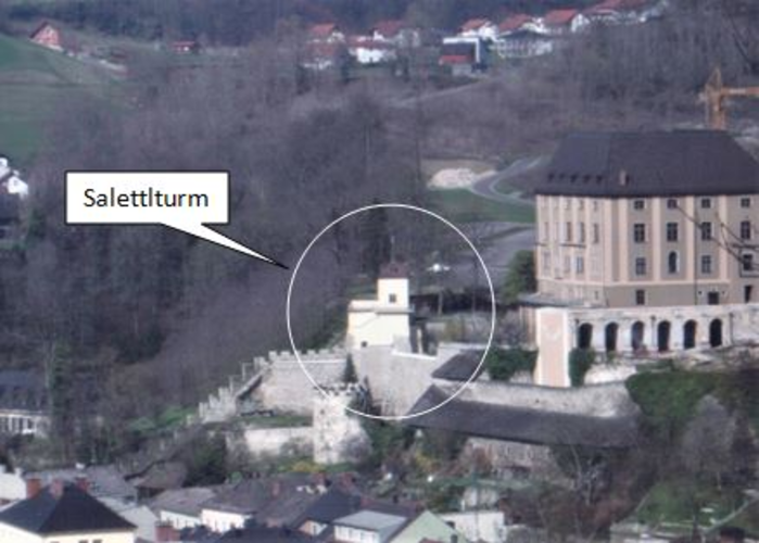 Gedenkplastik Altgräfin Antoinette Salm - R. mit Töchter - Salettlturm