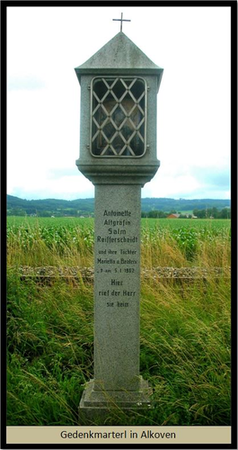 Gedenkstein Altgräfin Antoinette Salm - Reifferscheidt mit Töchter - Wohnhaus Salm