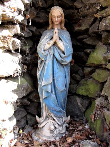 Lourdes Grotte im Schlosspark