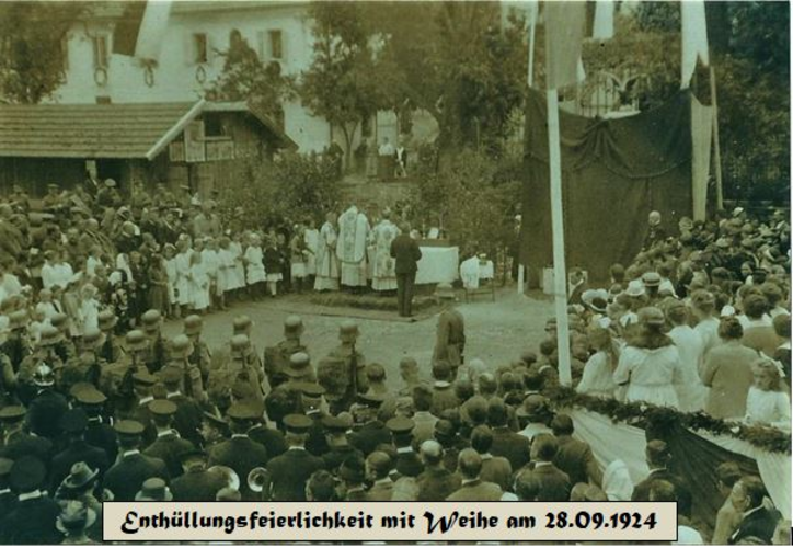 Kriegerdenkmal 1. und 2. Weltkrieg am Stadtplatz - abgekommen