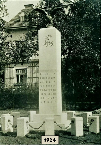 Kriegerdenkmal 1. und 2. Weltkrieg am Stadtplatz - abgekommen