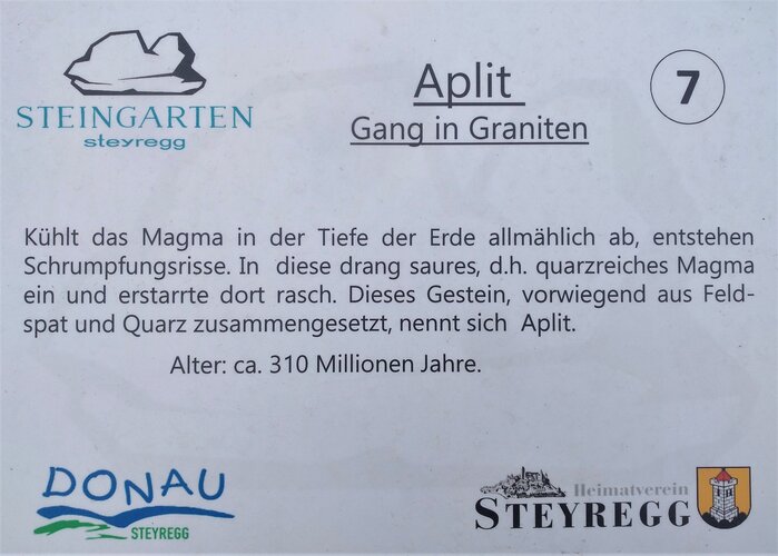 Steingarten Steyregg - (07) Aplit - Gang in Graniten