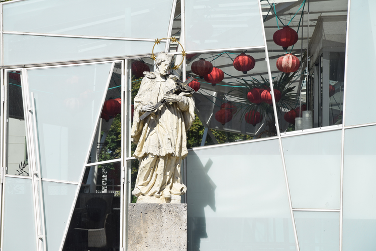 Dörflbrücke-Statue