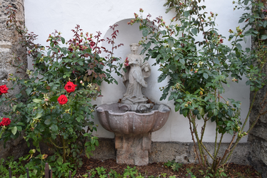 Heimathaus-Marienstatue