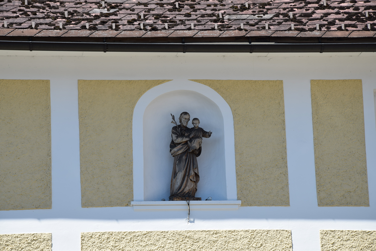 Mutterhaus-Meierhofstatue