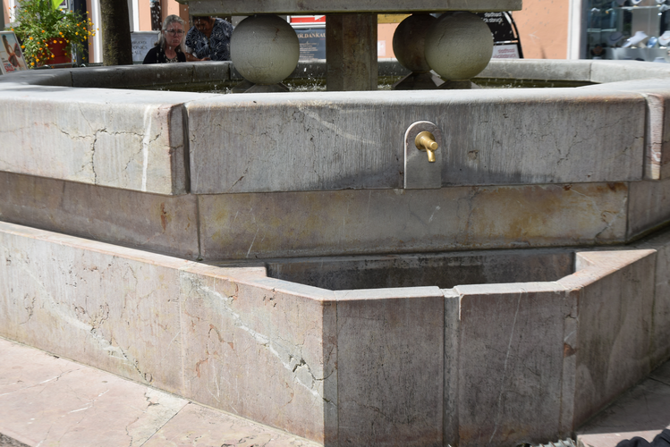 Stadtplatz-Brunnen