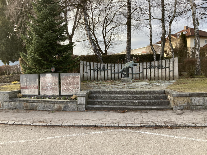 Kriegerdenkmal Bachmanning