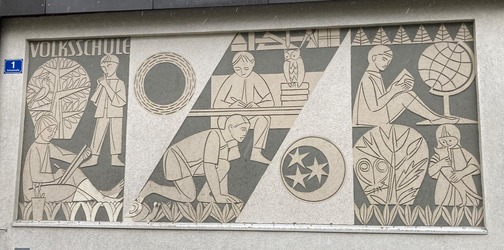 Volksschule - Sgraffito