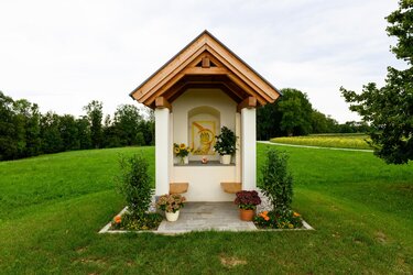 Emmauskapelle in Rath