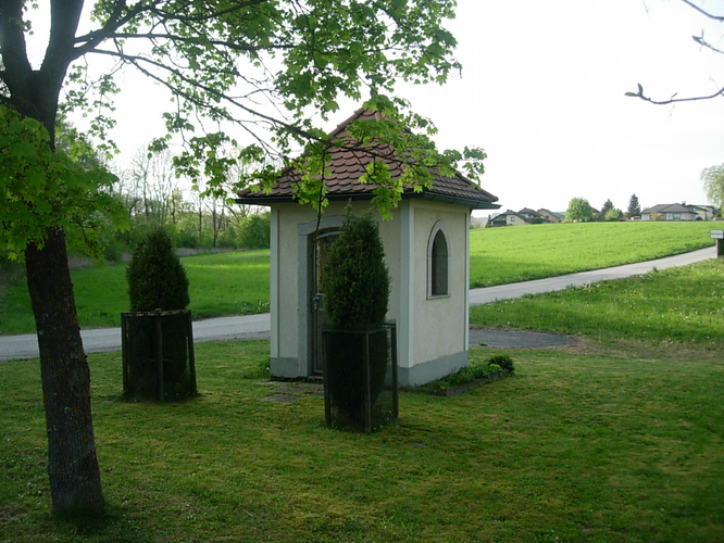 Niedermoserkapelle, Marchtrenkerstr, Buchkirchen | © Dr. Wieser Buchsammlung