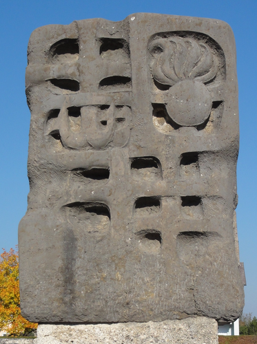 Kriegerdenkmal beim neuen Friedhof