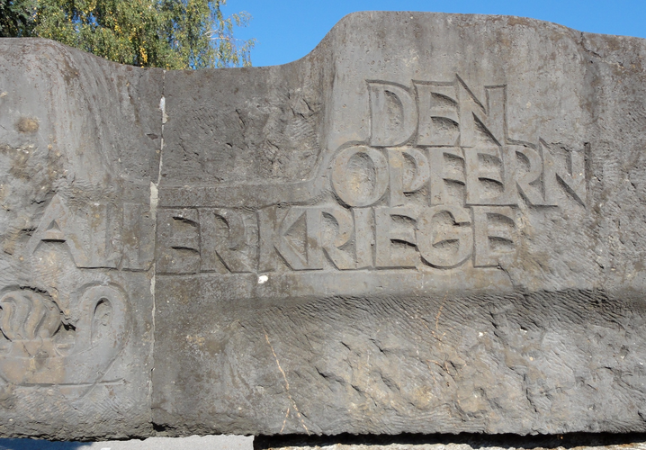 Kriegerdenkmal beim neuen Friedhof