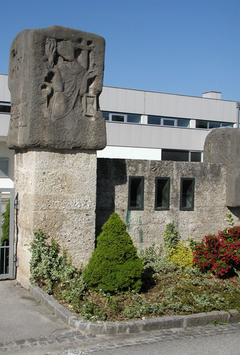 Kriegerdenkmal beim neuen Friedhof