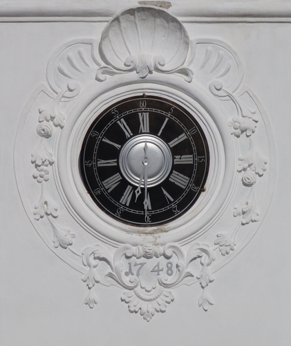 Sonnenuhr im alten Pfarrhof