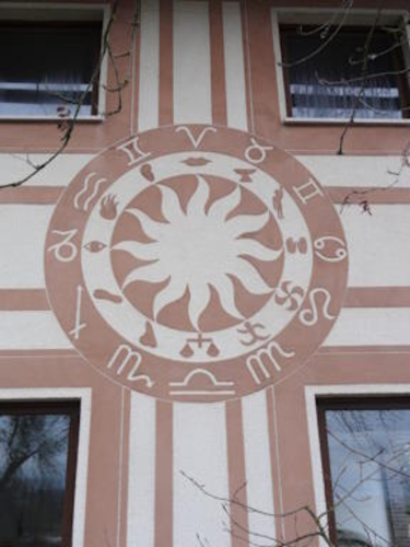 Schuller in Baumgarting -  Sgraffito