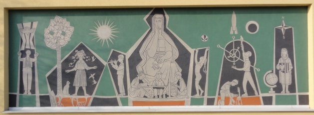 Volksschule - Sgraffito/Secco Bild