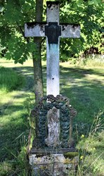 Gedenkkreuz beim Maister