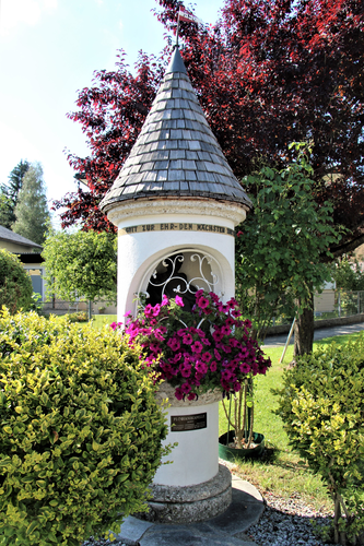 Nischenblocksäule Feuerwehr