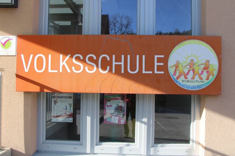 Dekoration Schule