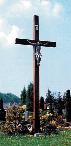 Holzkreuz am Friedhof Stadl-Paura