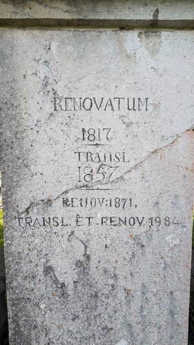 Antonius Statue, Steinhaus