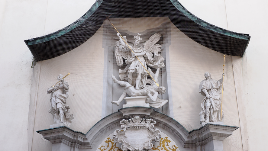 Stadtpfarrkirche Westeingang, Wels - Portalfiguren | © Steinerberger