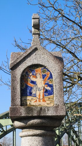 Berghammer Kreuzsäule, Thalheim bei Wels | © Steinerberger