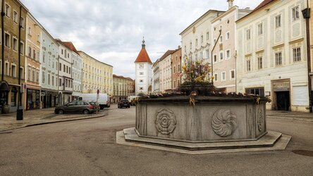Stadtbrunnen (oberer)_Stadtplatz, Wels | © Steinerberger