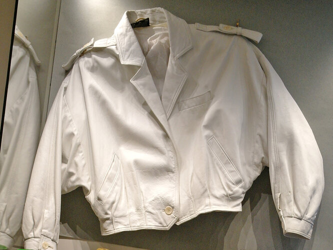 Damenlederjacke