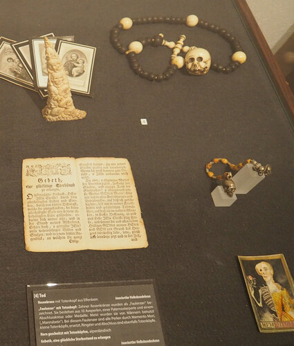 Aberglaube im Leben: Tod