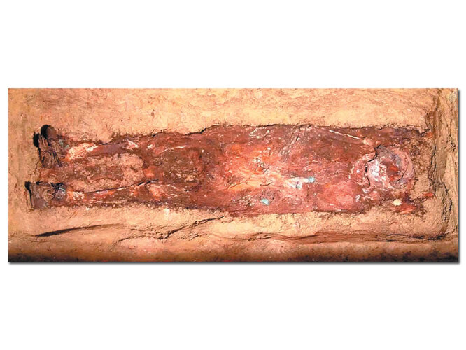 Hohenecks geöffnete Gruft