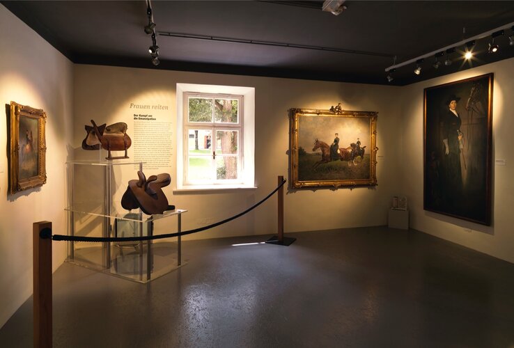 Frauen reiten - Reiten als Kampf um die Emanzipation | © fotostudio.at