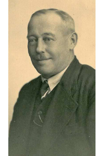 Portrait v. Karl Hofwimmer