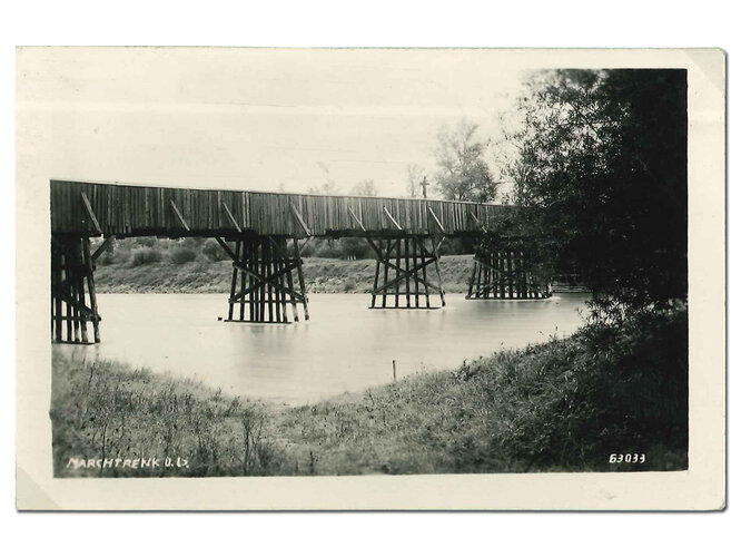 Die alte Holzbrücke
