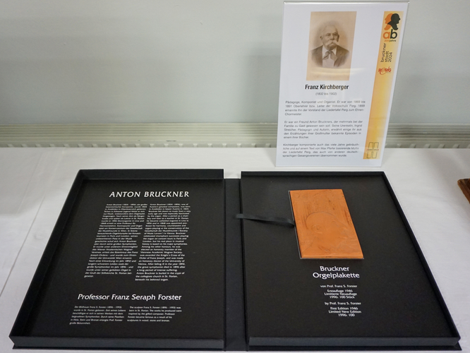 Bruckner Orgelplakette | © Foto: Verbund OÖ Museen