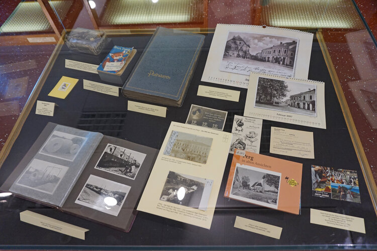 Vitrine "Dies & Das"