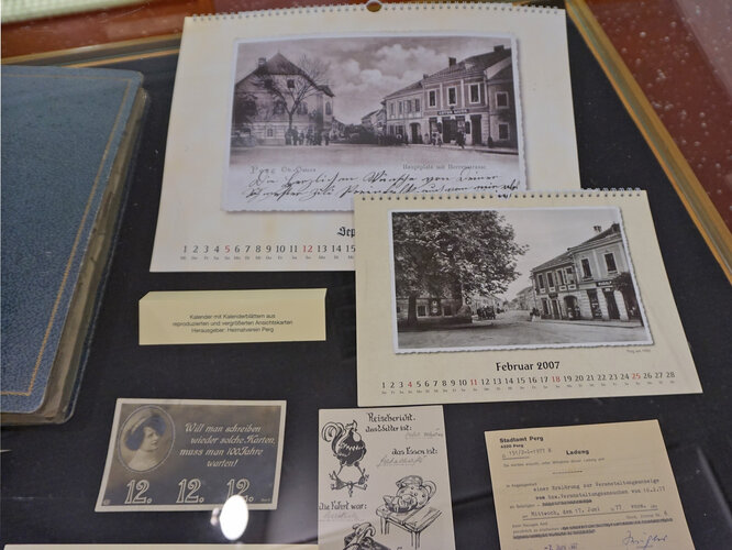 Vitrine "Dies & Das"