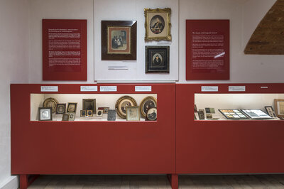 Ausstellungsansicht "Drinnen und draußen"