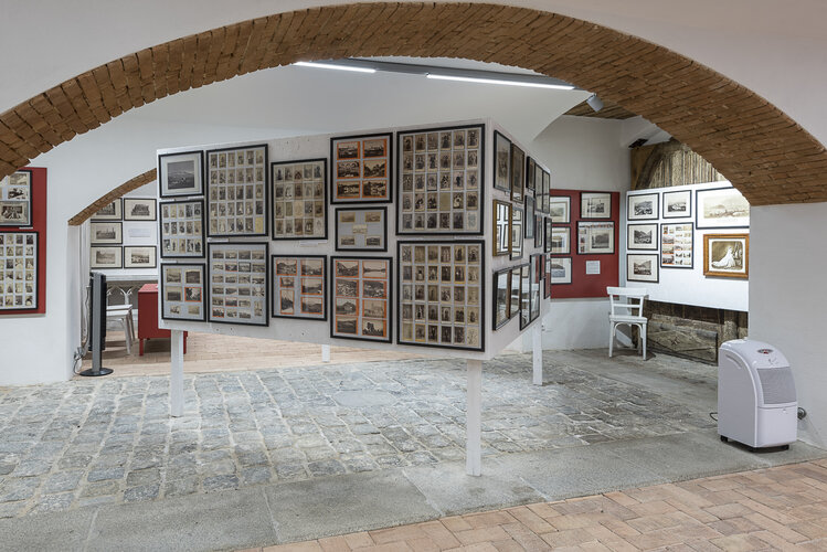 Ausstellungsansicht "Drinnen und draußen"