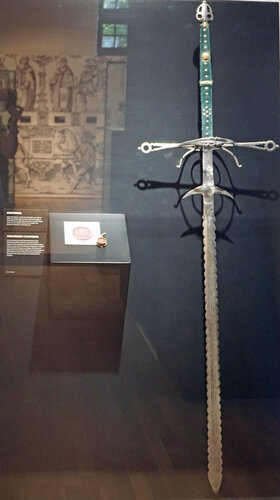 Zweihänder / Flammberg