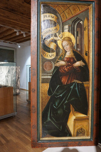 Flügelaltar - Medaillon mit Porträt Kaiser Maximilian I. am Außenflügel