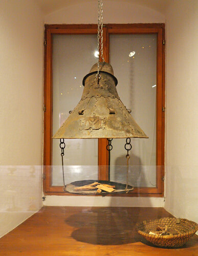 Kienleuchte mit Rauchabzug