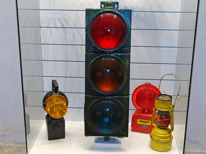 Diverse Warnleuchten